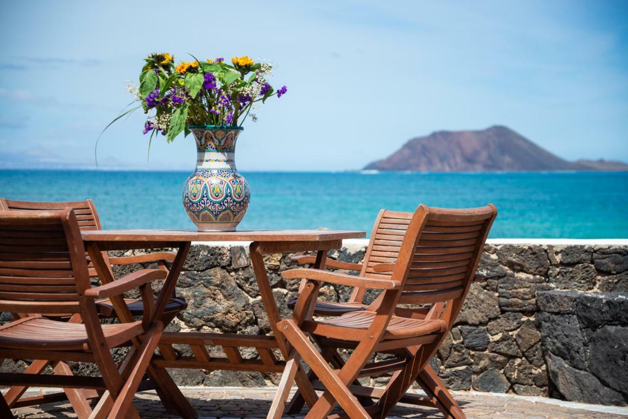 La Golondrina - Beach Froont Corralejo Exterior foto