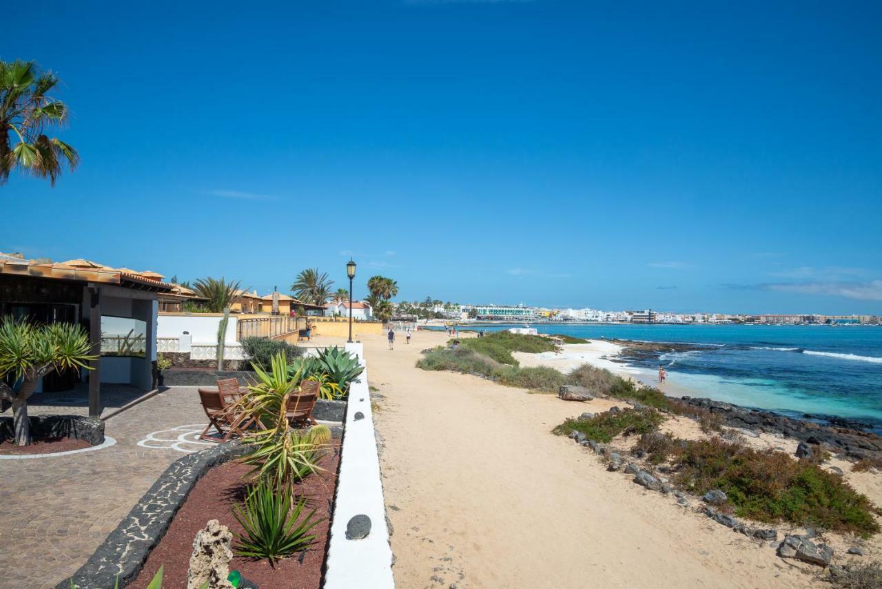 La Golondrina - Beach Froont Corralejo Exterior foto