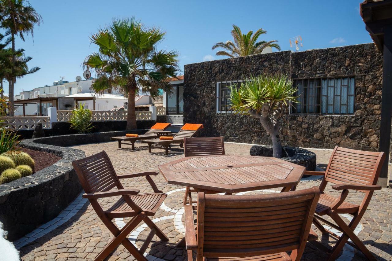 La Golondrina - Beach Froont Corralejo Exterior foto