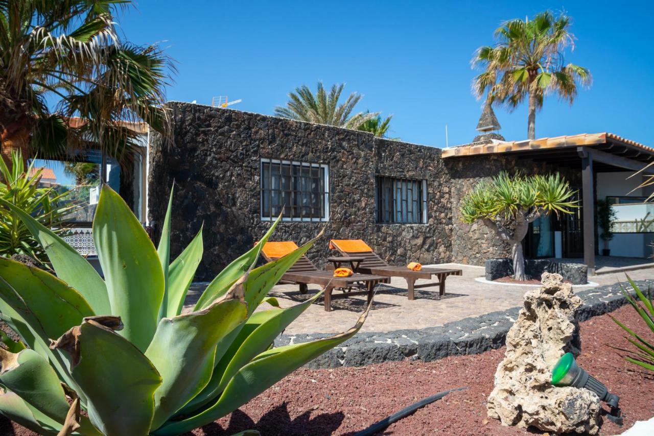 La Golondrina - Beach Froont Corralejo Exterior foto